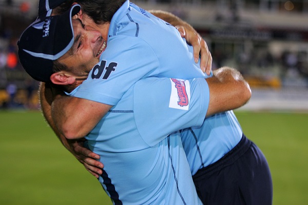 Mike Yardy and Ed Joyce celebrate victory