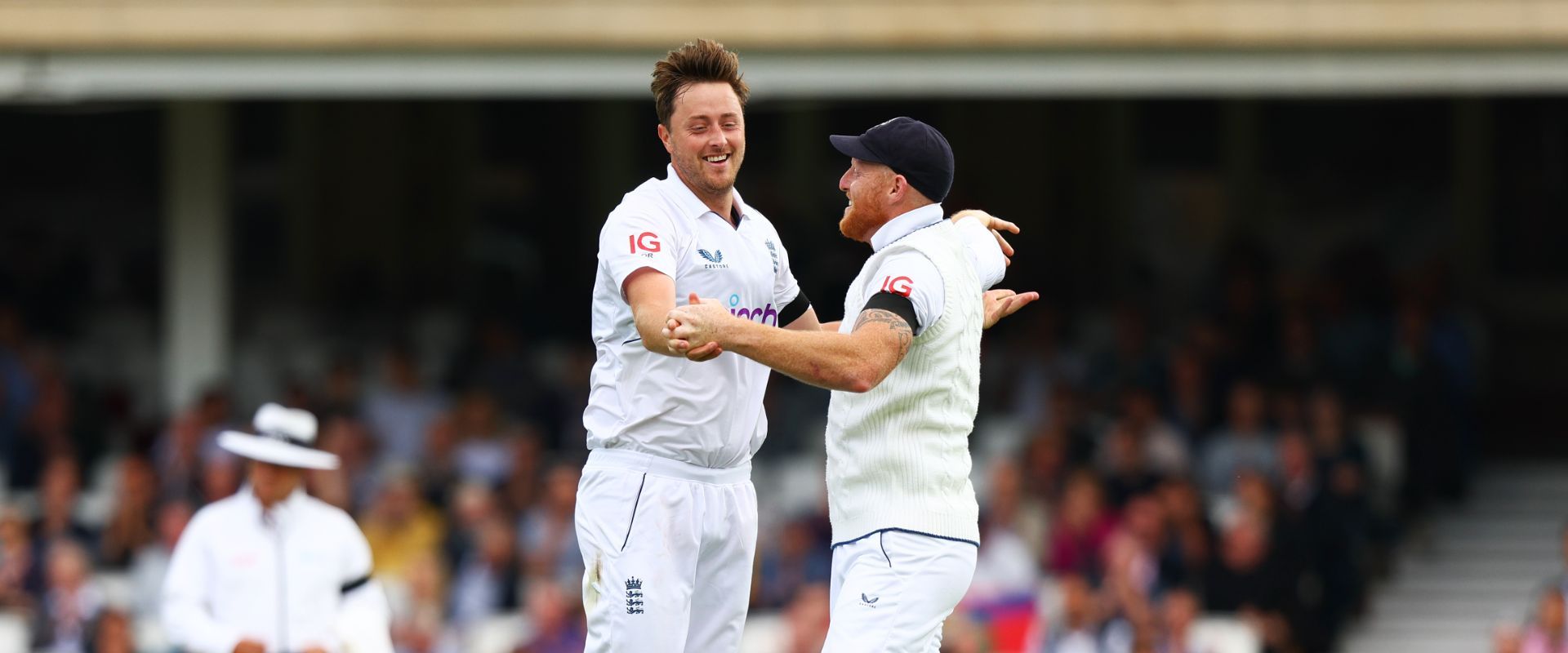 Ollie Robinson and Ben Stokes